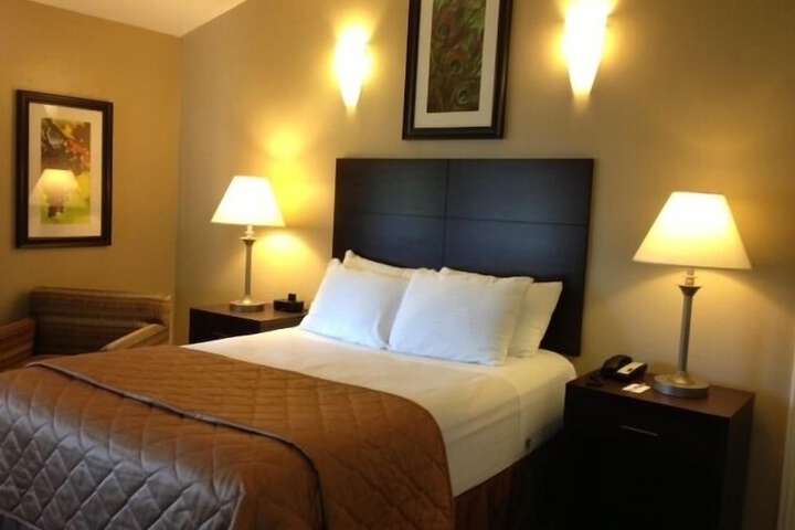 Room 15 of 30