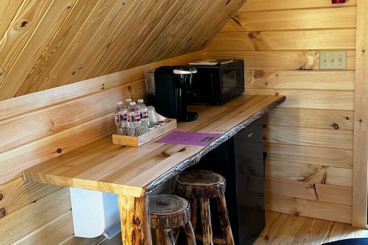 Room 8 of 28