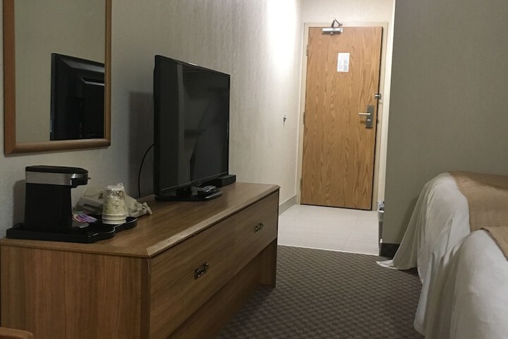 Room 56 of 72