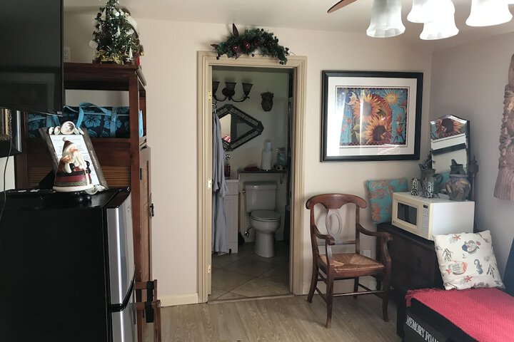 Room 35 of 63