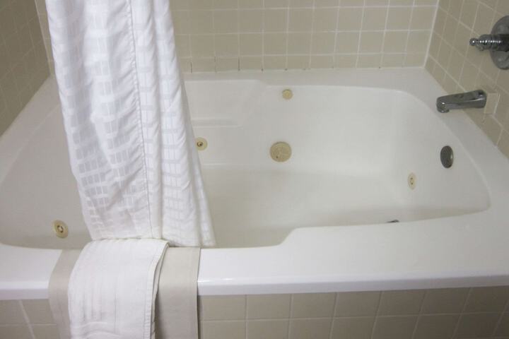 Quality Inn Nashville - Bloomington