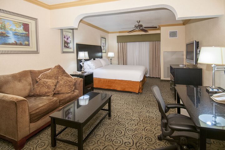 Room 26 of 52