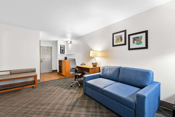 Room 42 of 48