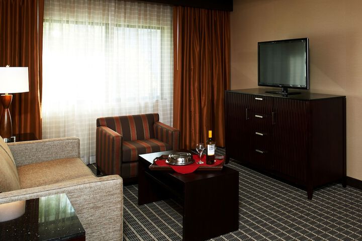 Room 34 of 90