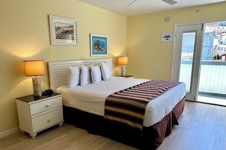 Room 34 of 41