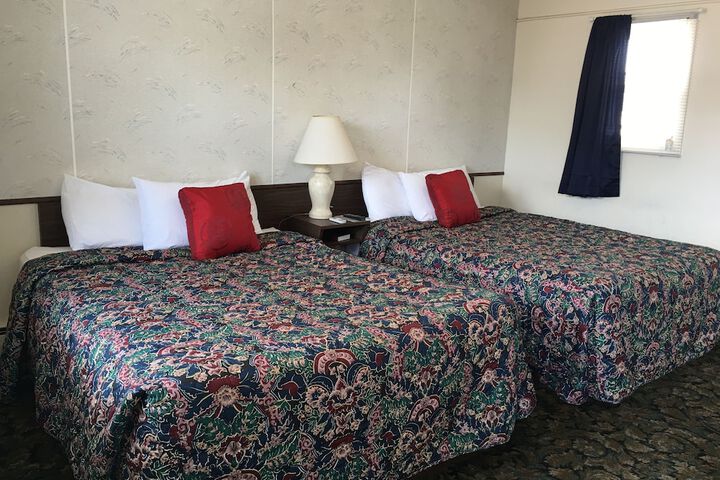 Room 27 of 30