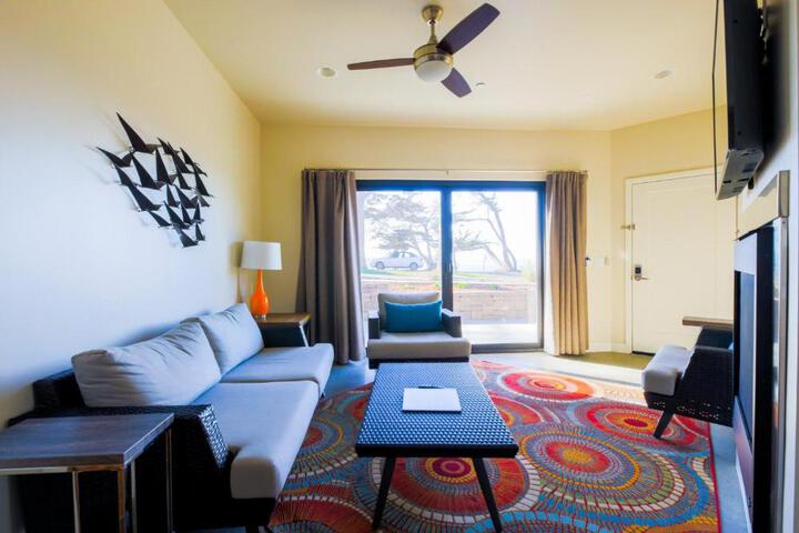 Baywood Inn Bed & Breakfast