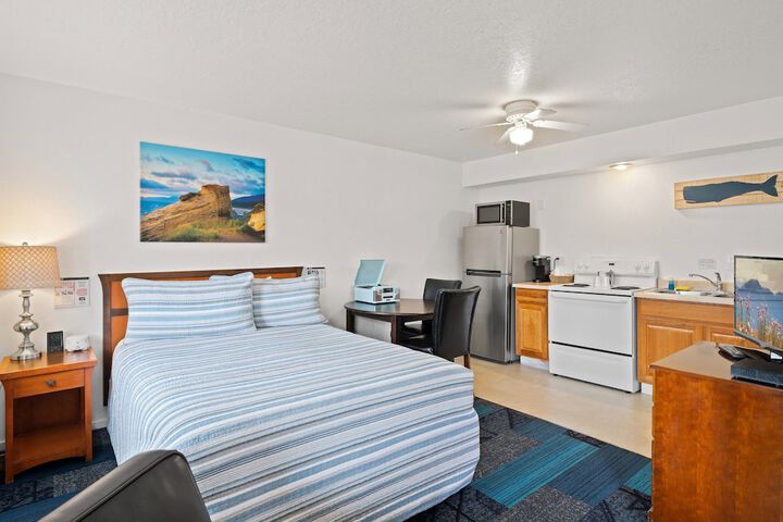 Surf & Sand Inn