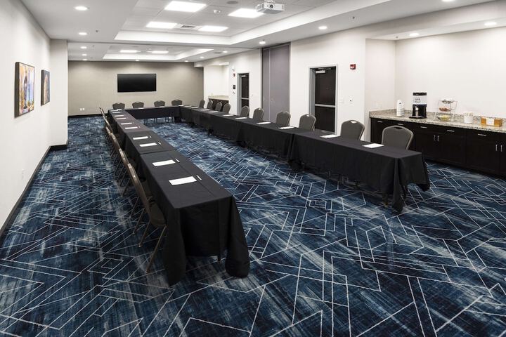Hampton Inn & Suites Raleigh Downtown