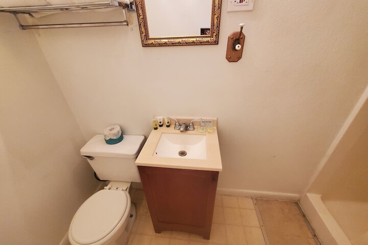 Room 18 of 22