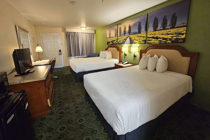 Days Inn by Wyndham Westley