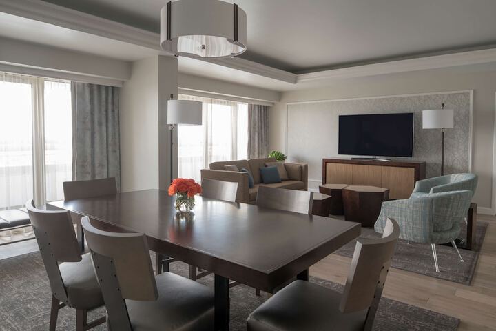 Room 25 of 114
