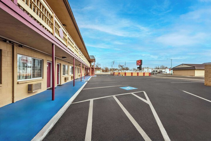 Econo Lodge Fallon Naval Air Station Area