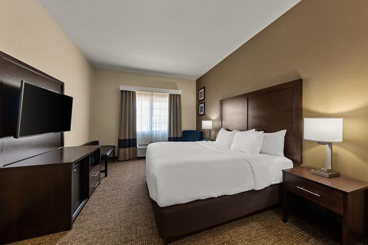 Comfort Inn & Suites Atoka