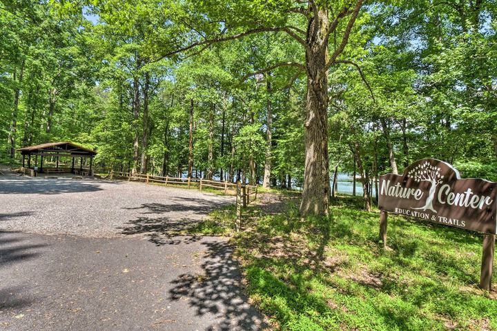 Comfy Jasper Getaway w / Community Amenities!