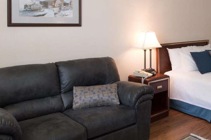 Highland Manor Inn