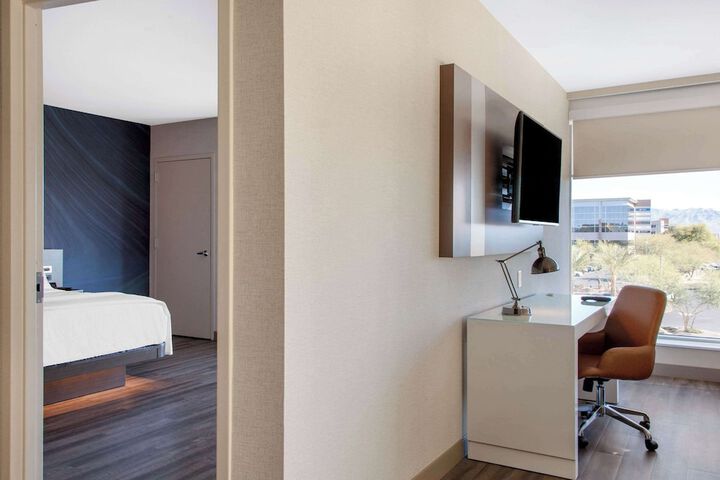 Room 25 of 54