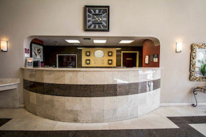 MainStay Suites
