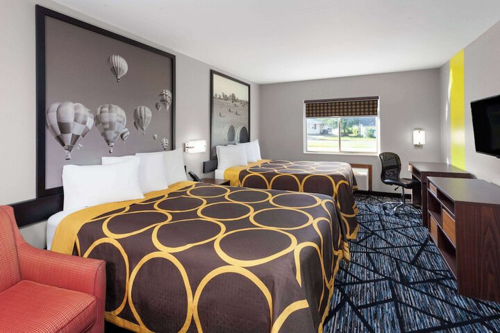 Super 8 by Wyndham Olney