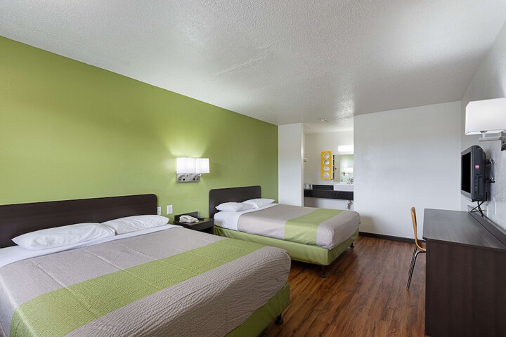 Room 21 of 22