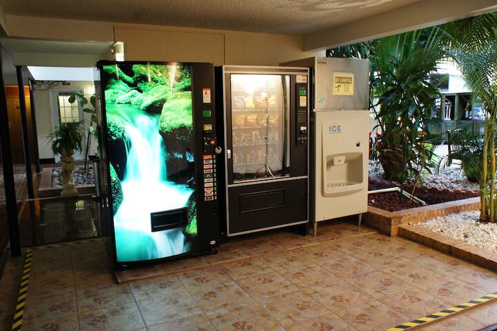 Hotel Interior 11 of 40