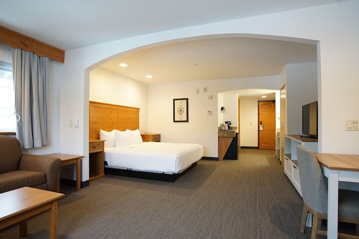 Icicle Village Resort
