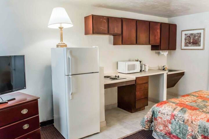 Room 18 of 22