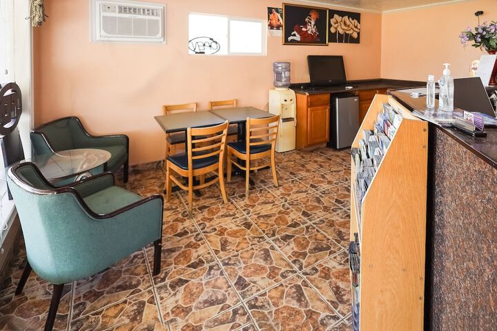 Hotel Interior 8 of 23