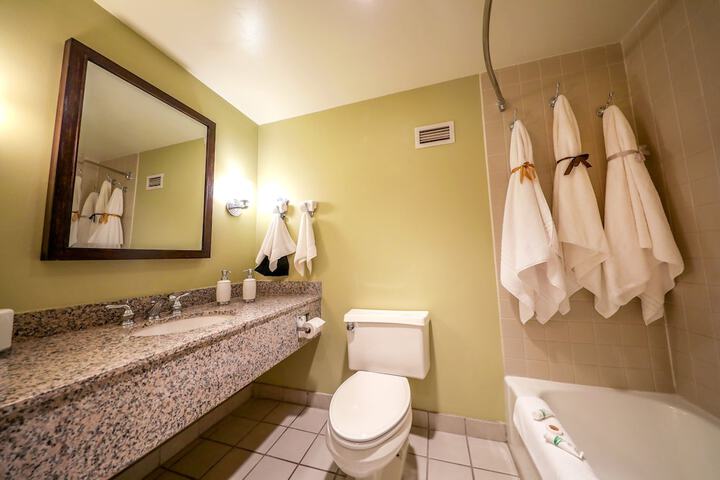 Room 40 of 47