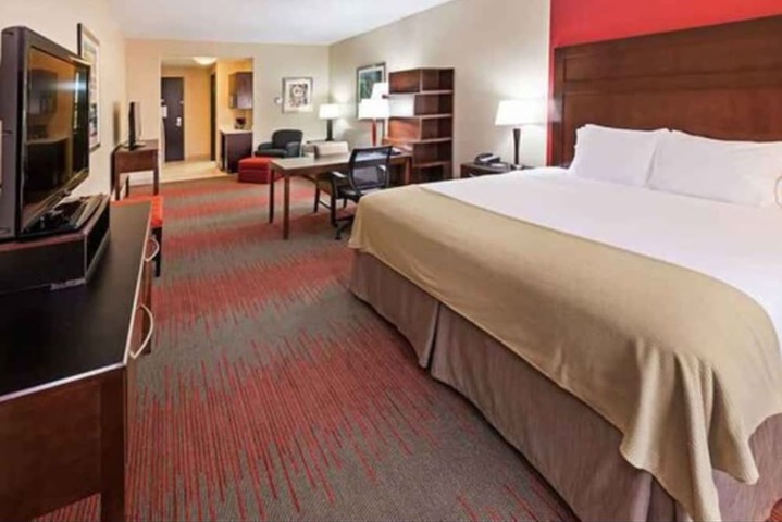 Room 22 of 30