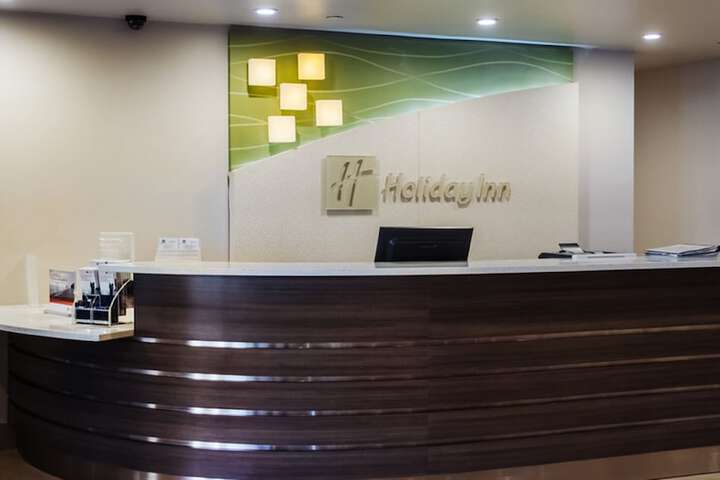 Hotel 4 of 39