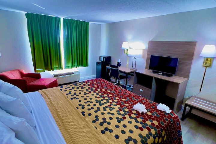Econo Lodge Willowbrook