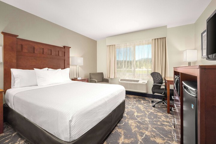 La Quinta Inn & Suites by Wyndham Grants Pass