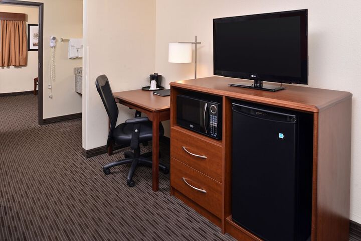Room 20 of 39