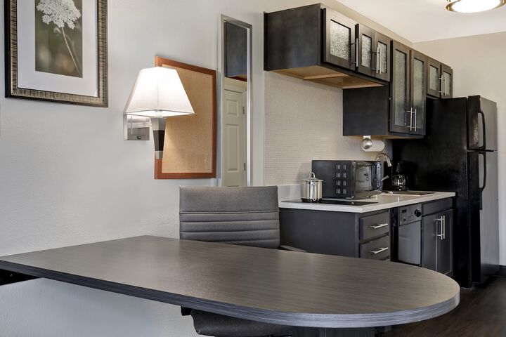 Candlewood Suites Indianapolis - South by IHG