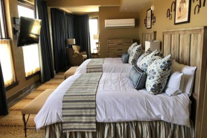 Room 19 of 31