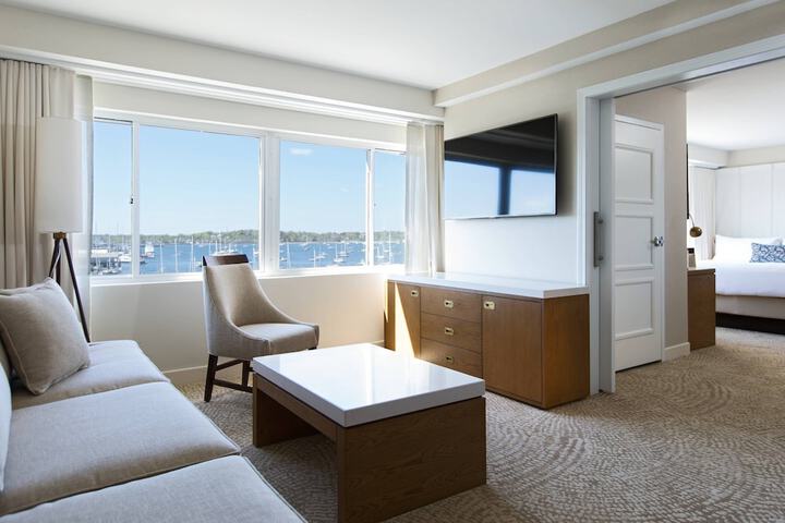 Room 32 of 113