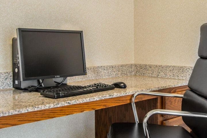 Sleep Inn & Suites Springdale West