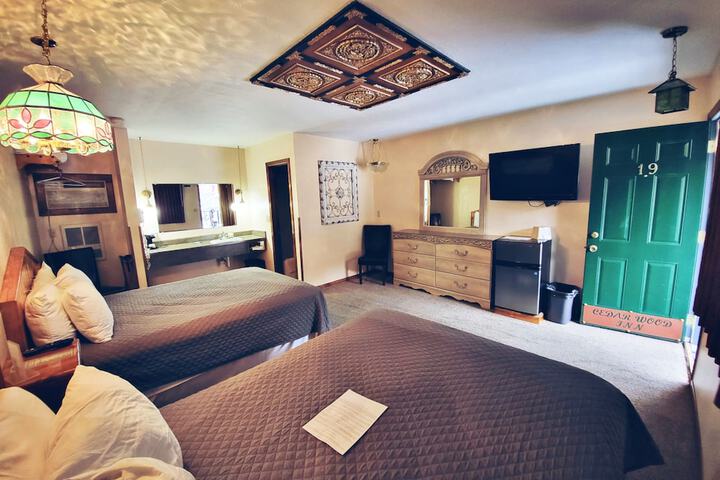Room 40 of 54