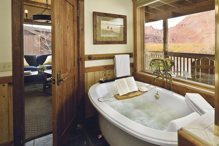 Hot Tub 77 of 89