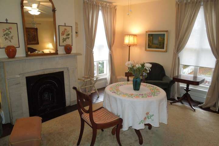 Room 16 of 31