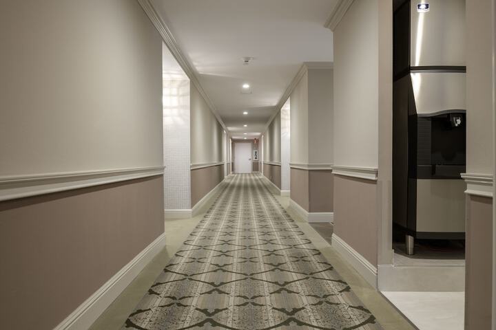 Ballroom/Hall 29 of 29