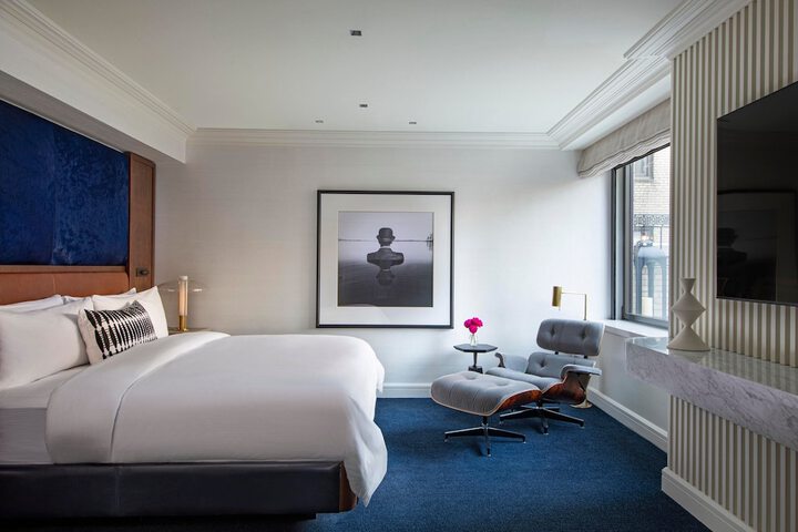 Room 28 of 162