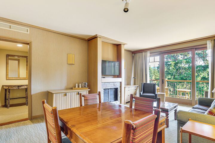 Cle Elum Condo w / Balcony in Suncadia Resort!