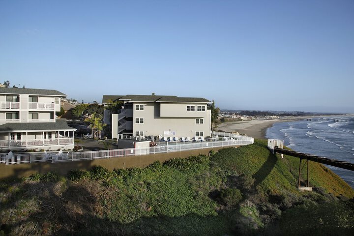Hotel 4 of 55