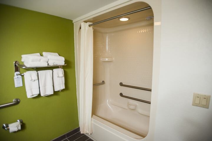 Sleep Inn Midland - Bay City West