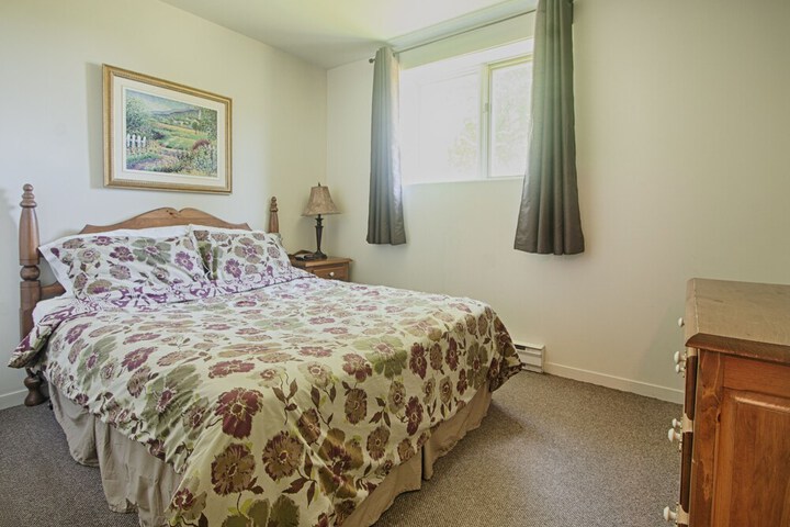 Room 54 of 211