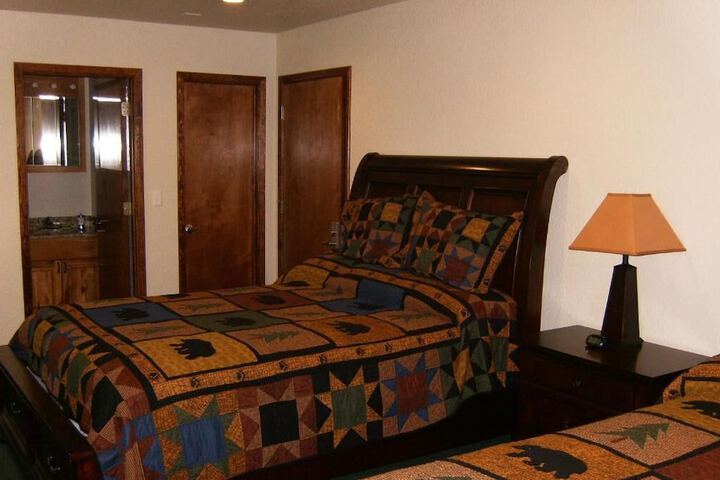 Room 19 of 47