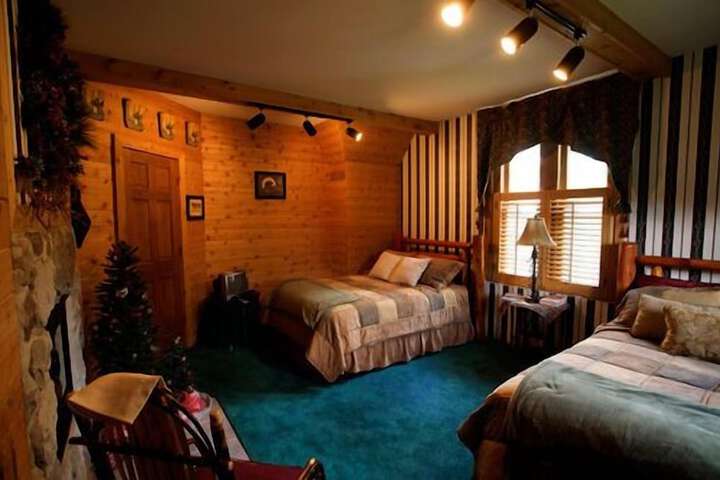Room 27 of 52