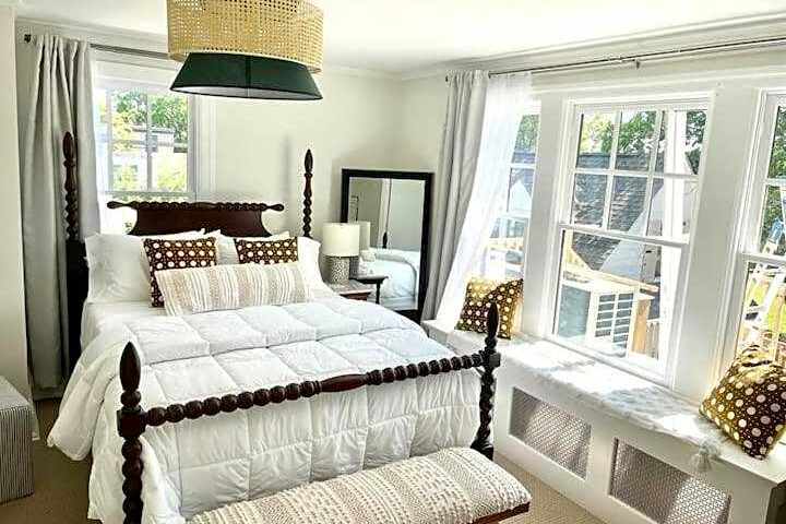 Buttonwood Boutique Hotel
